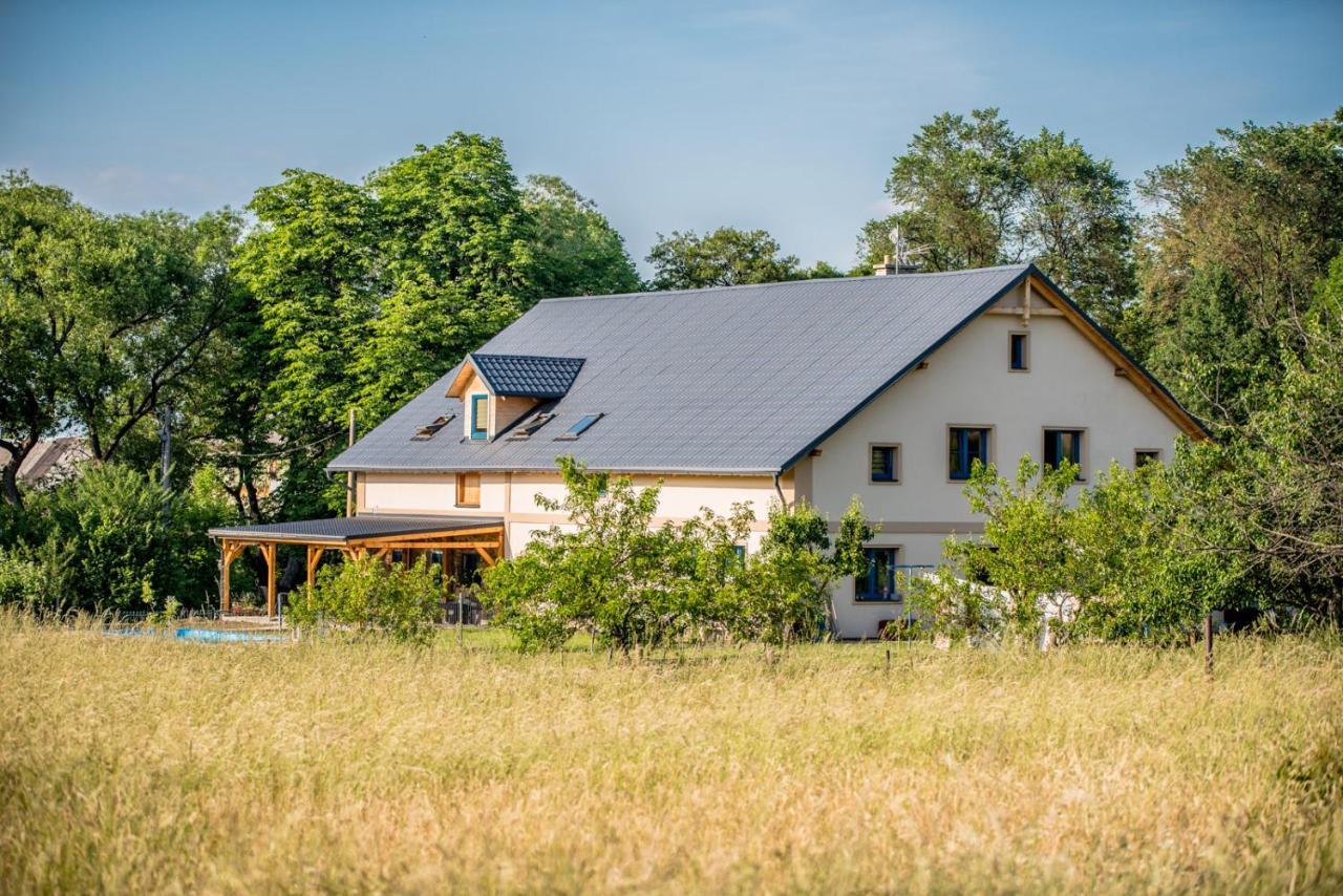 Apartmany Kras Velka Kras Exterior photo